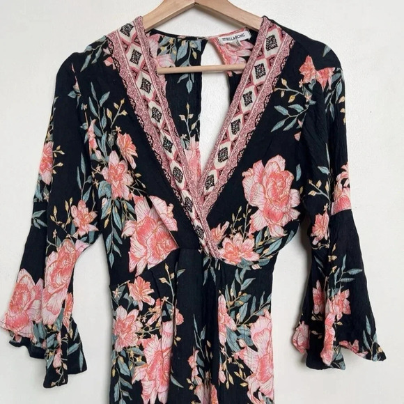 Billabong Womens Small Floral Wrap  Belted Mini Dress - Picture 4 of 11